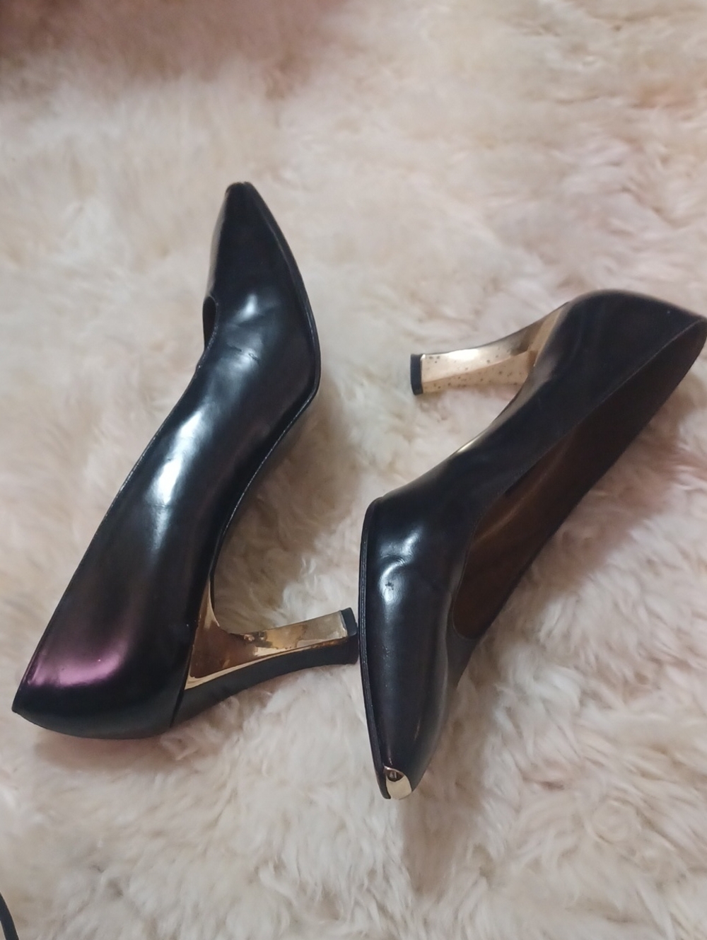Stuart Weitzman Black Leather Pumps with Gold Metal Tips & Heels 9.5